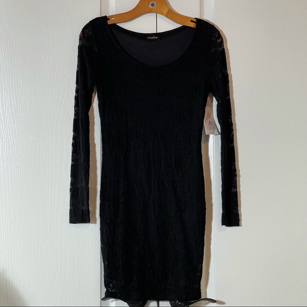Audrey Black laced pencil dress size S brand new